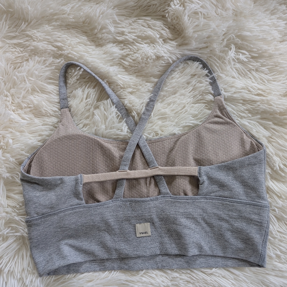 VUORI Long Line Elevation Bra Light Heather Grey M